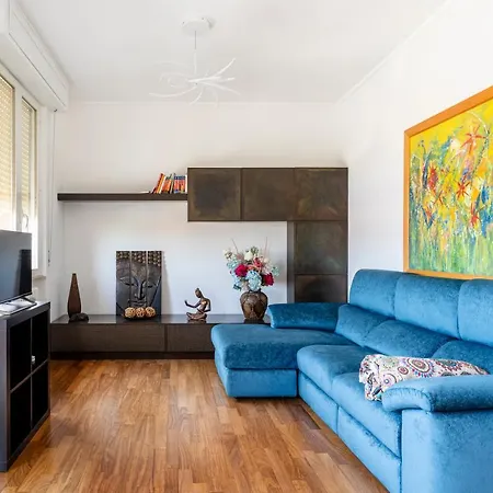 Roomy Flat Near The Hospital Riuniti! * Livorno